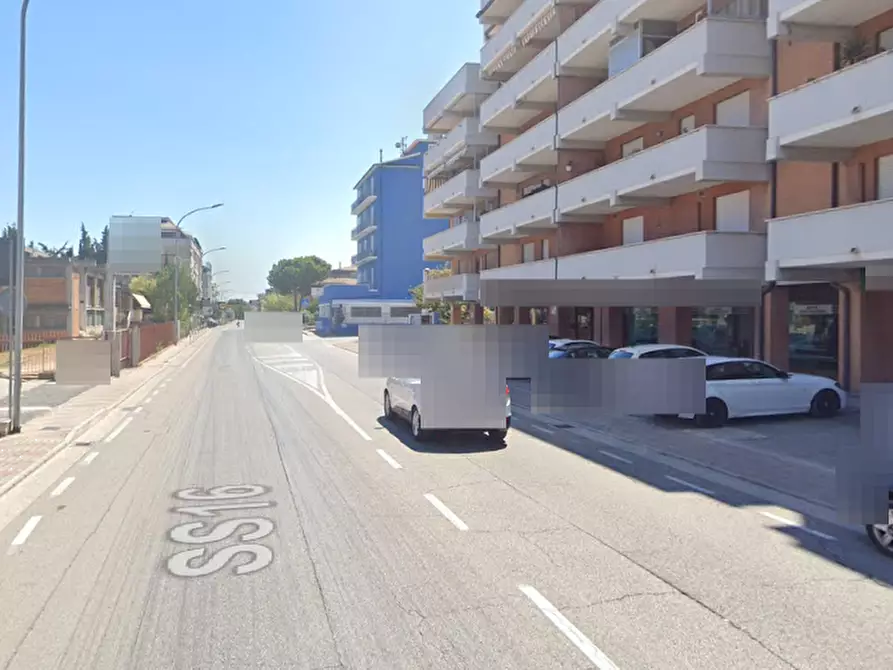 Immagine 4 di Ufficio in vendita  in Via Camillo Benso Cavour a Porto Sant'elpidio