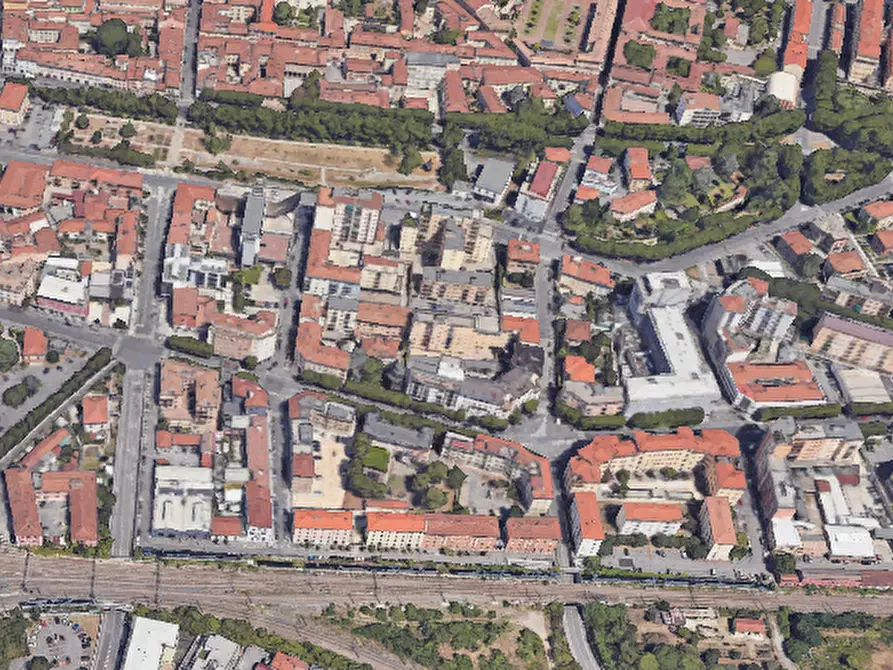 Immagine 7 di Garage in vendita  in Via Diaz  a Brescia