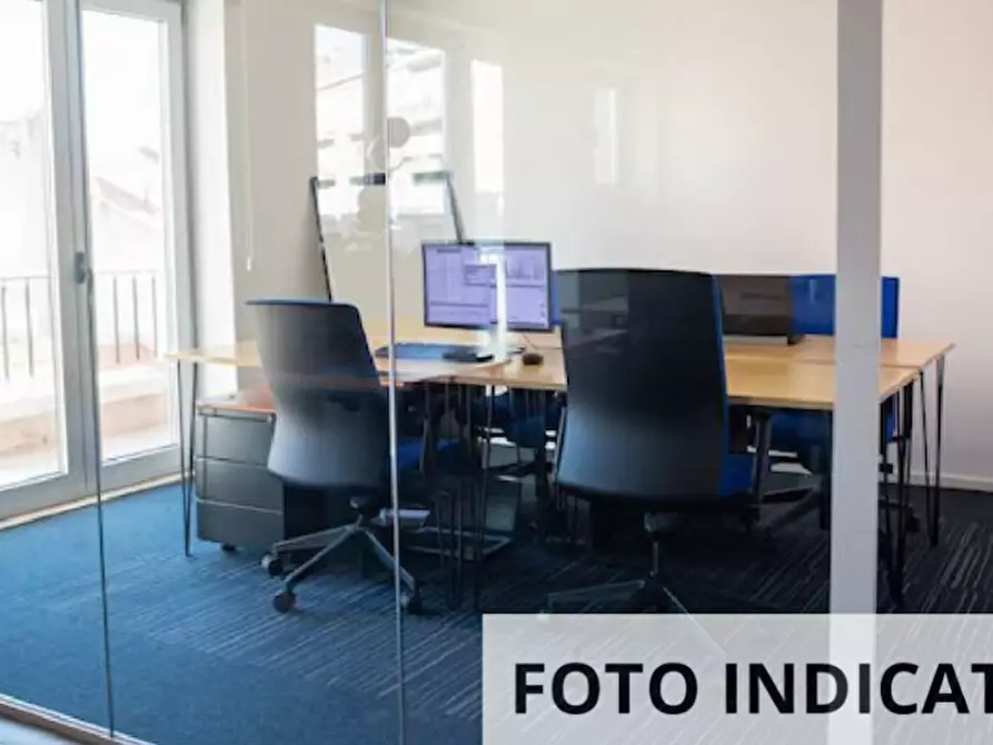 Immagine 10 di Ufficio in vendita  in Via Camillo Benso Cavour a Porto Sant'elpidio