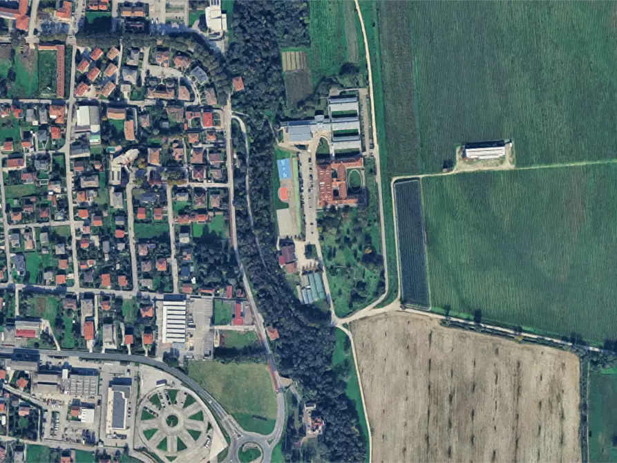 Immagine 1 di Terreno agricolo in vendita  in Via Udine a Spilimbergo