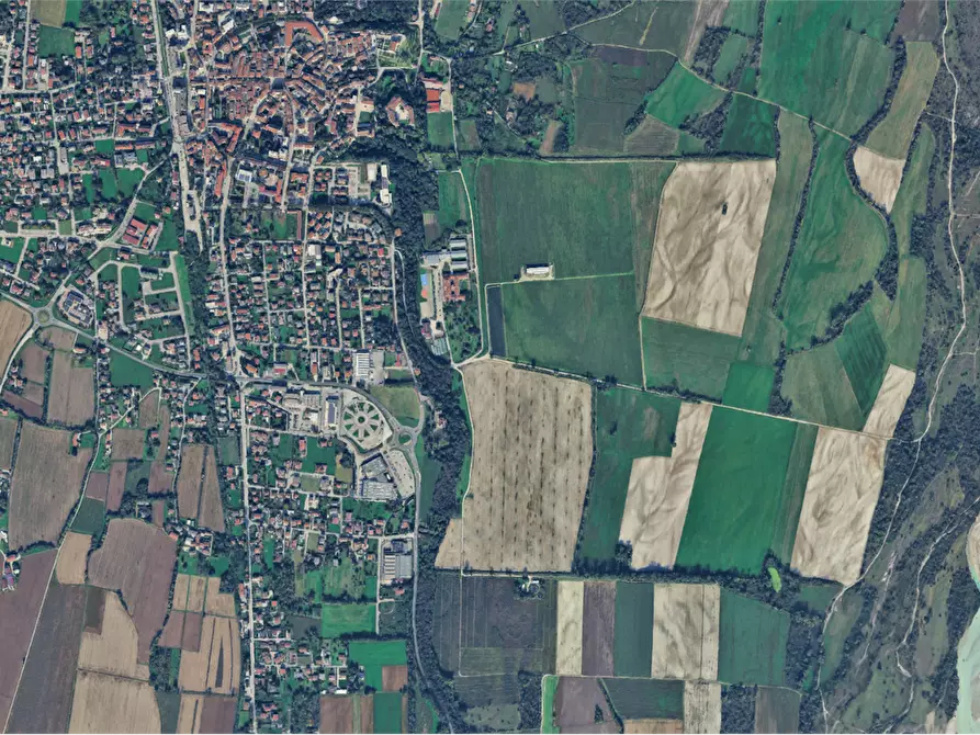 Immagine 2 di Terreno agricolo in vendita  in Via Udine a Spilimbergo