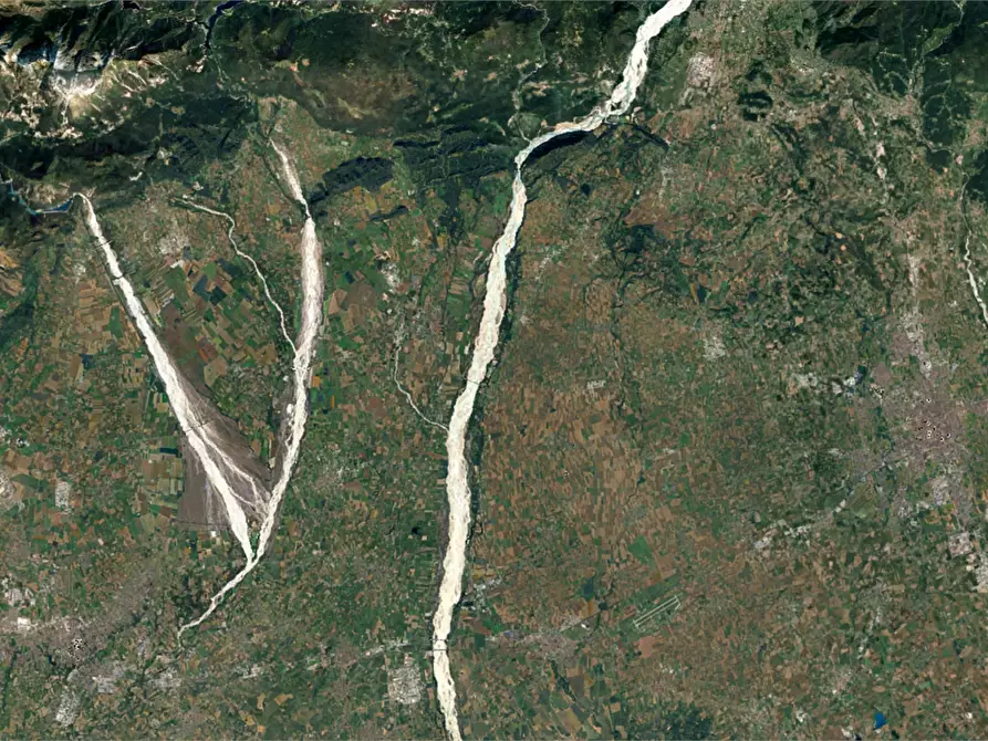 Immagine 5 di Terreno agricolo in vendita  in Via Udine a Spilimbergo