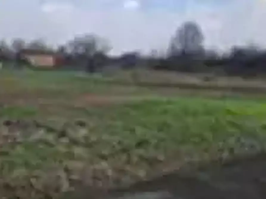 Immagine 3 di Terreno edificabile in vendita  in Via Lago Maggiore a Montebello Vicentino