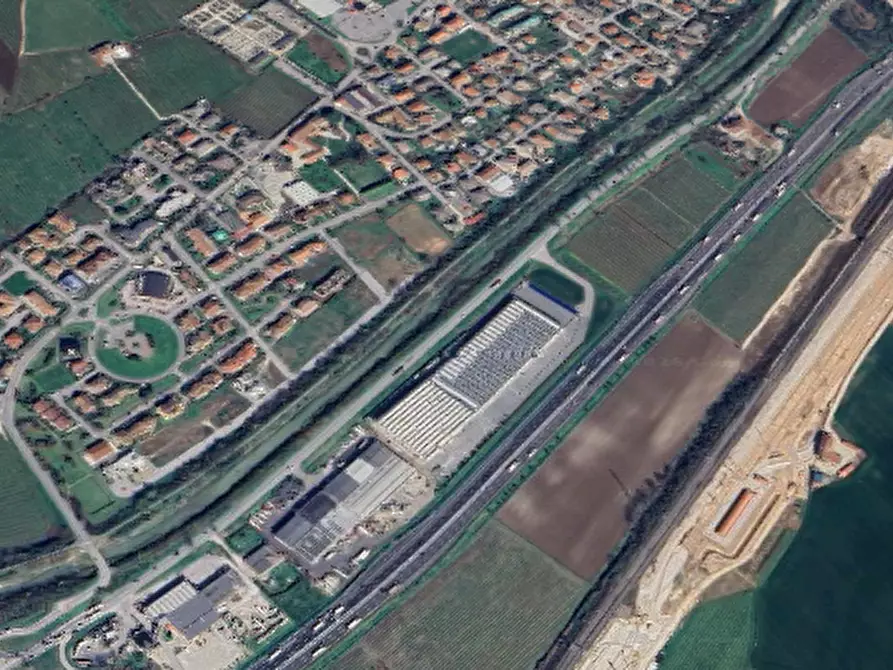 Immagine 6 di Terreno edificabile in vendita  in Via Lago Maggiore a Montebello Vicentino