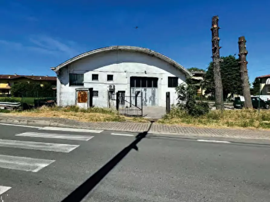 Immagine 1 di Capannone industriale in vendita  in Via Monte Rosa a Torrevecchia Pia