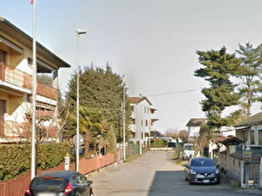 Immagine 12 di Capannone industriale in vendita  in Via Monte Rosa a Torrevecchia Pia