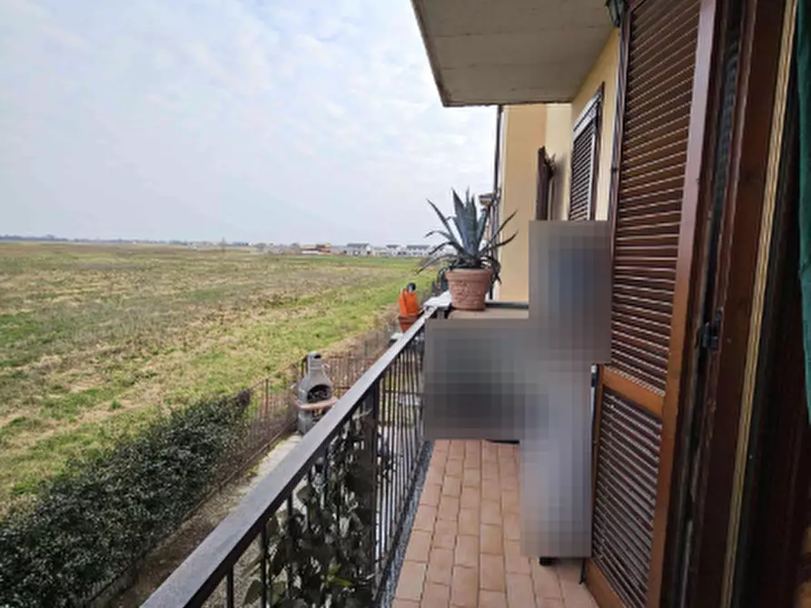 Immagine 4 di Appartamento in vendita  in Largo Fontanili  a Caselle Lurani