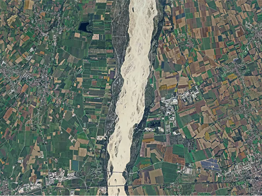 Immagine 3 di Terreno agricolo in vendita  in Località Grava a Valvasone Arzene