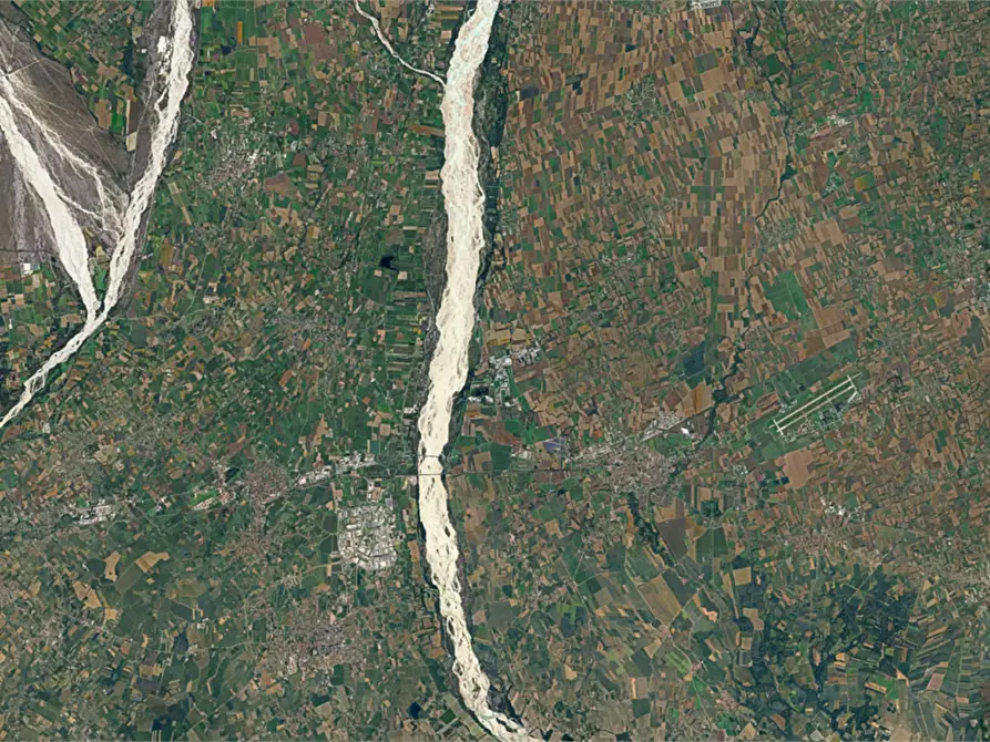 Immagine 4 di Terreno agricolo in vendita  in Località Grava a Valvasone Arzene