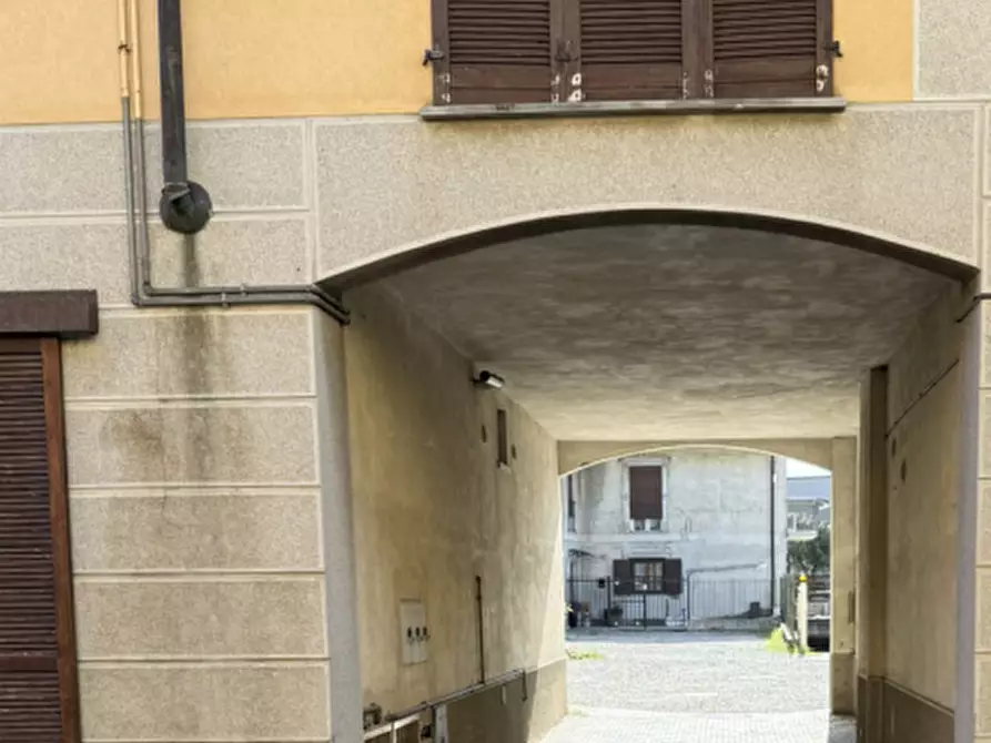 Immagine 4 di Appartamento in vendita  in Via Magenta  a Cislago