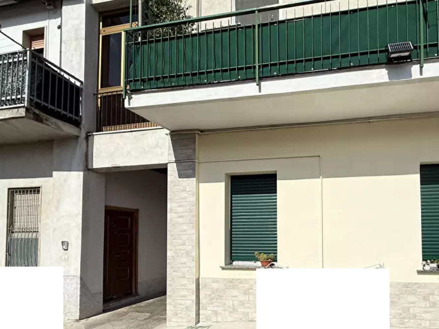 Immagine 6 di Appartamento in vendita  in Via Magenta  a Cislago