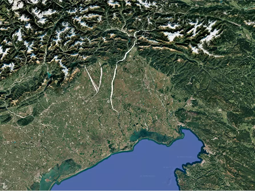 Immagine 7 di Porzione di casa in vendita  in Località San Leonardo a Montereale Valcellina