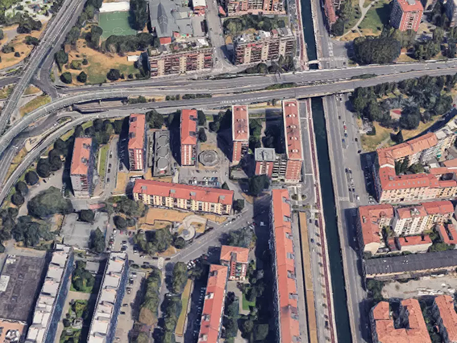 Immagine 13 di Ufficio in vendita  in Via Privata Renzo e Lucia a Milano