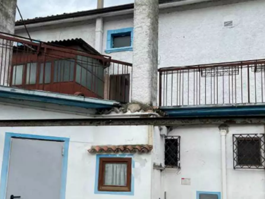 Immagine 7 di Negozio in vendita  in Località Madonnina di Prabiano a Villafranca Di Verona