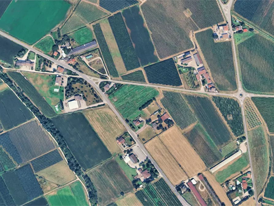 Immagine 24 di Negozio in vendita  in Località Madonnina di Prabiano a Villafranca Di Verona