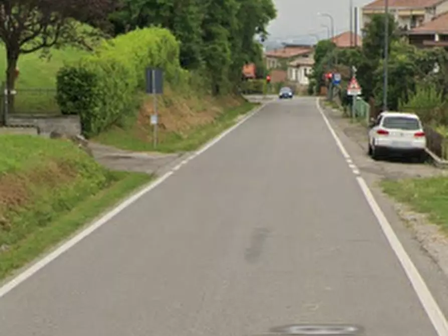 Immagine 4 di Laboratorio in vendita  in Viale dei Mille a Ziano Piacentino