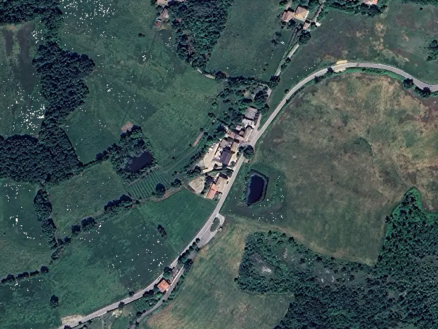 Immagine 12 di Porzione di casa in vendita  in Via Ospitaletto a Marano Sul Panaro