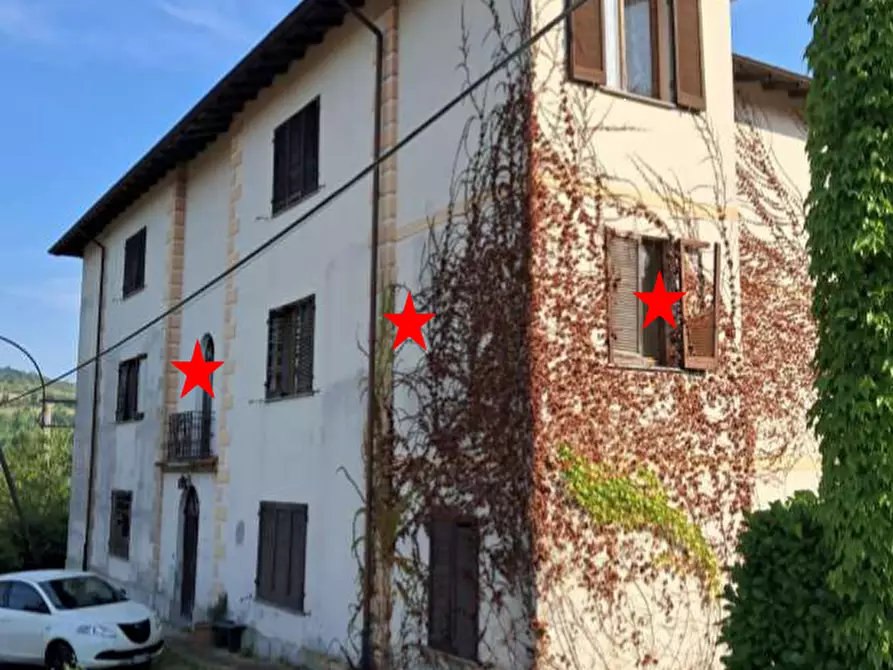 Immagine 2 di Appartamento in vendita  in Frazione Cascine a Zavattarello