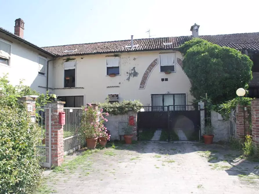 Immagine 1 di Appartamento in vendita  in Cascina Marzo a Zerbolò