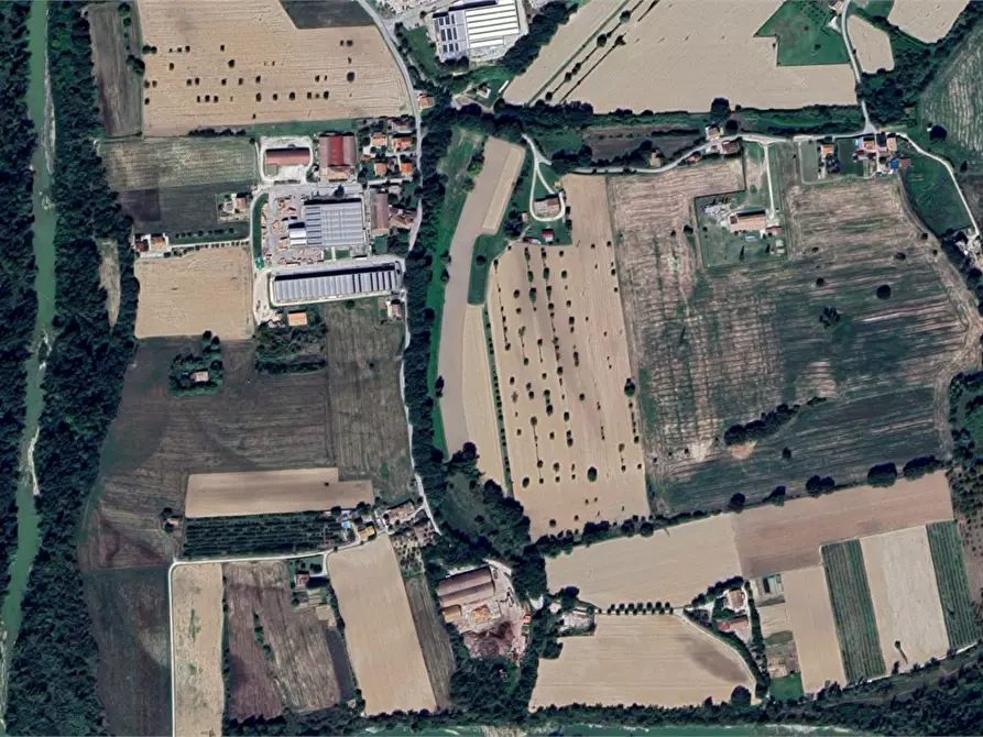 Immagine 10 di Appartamento in vendita  in Via degli Orciari a Colli Al Metauro