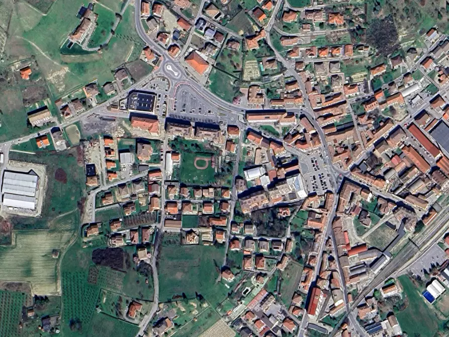 Immagine 3 di Appartamento in vendita  in Via G. Don Casetta a Castagnole Delle Lanze