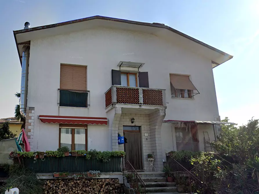 Immagine 8 di Appartamento in vendita  in Via Matteotti a Colli Al Metauro