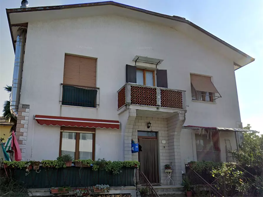 Immagine 10 di Appartamento in vendita  in Via Matteotti a Colli Al Metauro