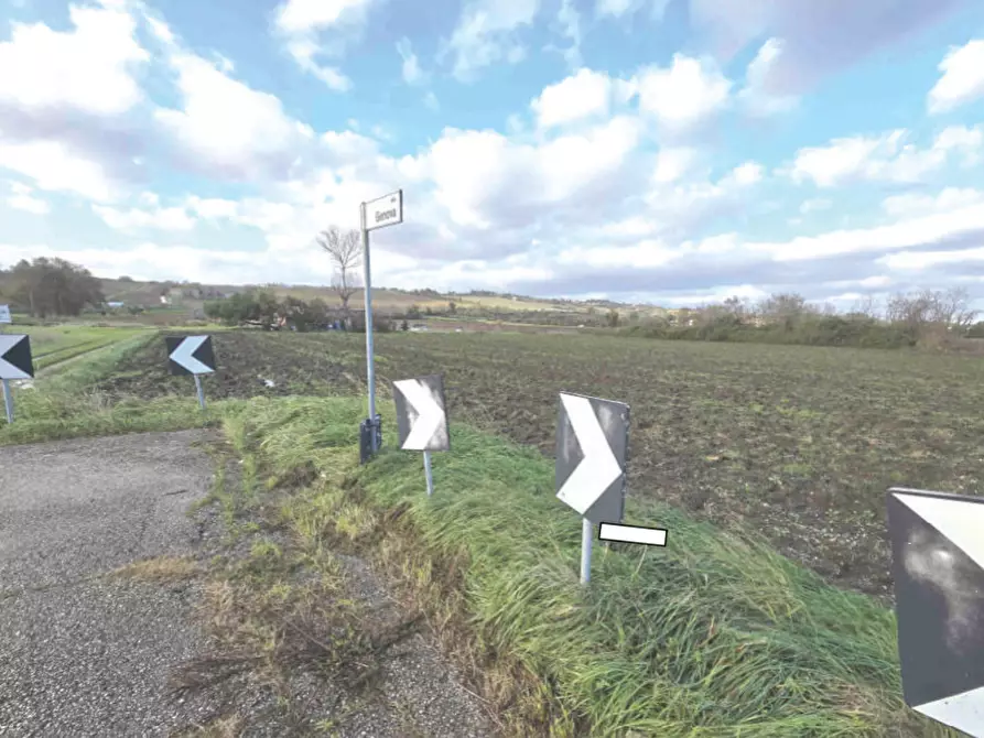 Immagine 1 di Terreno agricolo in vendita  in Via Genova a Mondolfo