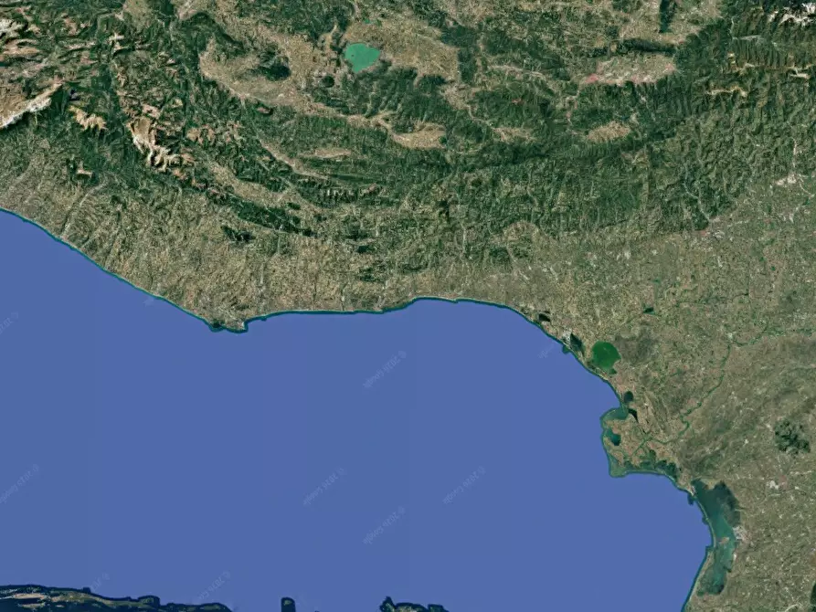 Immagine 10 di Terreno agricolo in vendita  in Viale Europa  a Mondolfo