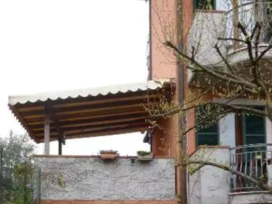 Immagine 3 di Appartamento in vendita  in Via Sardegna a San Costanzo