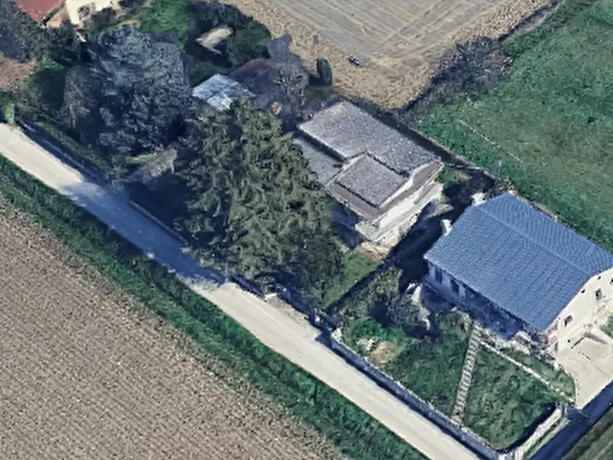 Immagine 10 di Porzione di casa in vendita  in via Cà Manzoni a Padova