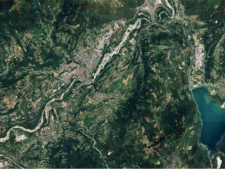 Immagine 7 di Terreno agricolo in vendita  in Via Lungardo a Belluno