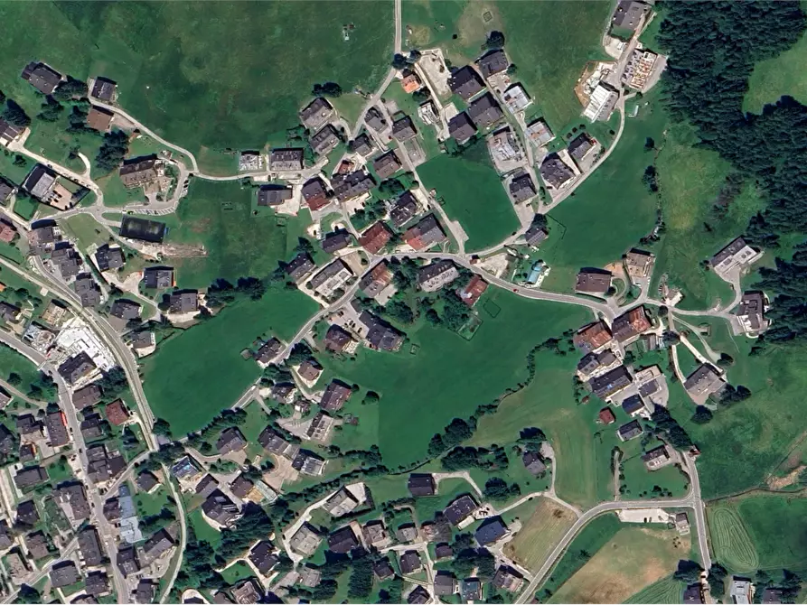 Immagine 4 di Terreno agricolo in vendita  in Via Verocai a Cortina D'ampezzo