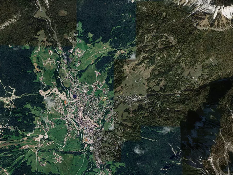 Immagine 6 di Terreno agricolo in vendita  in Via Verocai a Cortina D'ampezzo