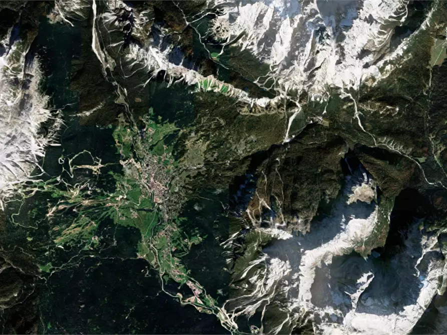 Immagine 7 di Terreno agricolo in vendita  in Via Verocai a Cortina D'ampezzo