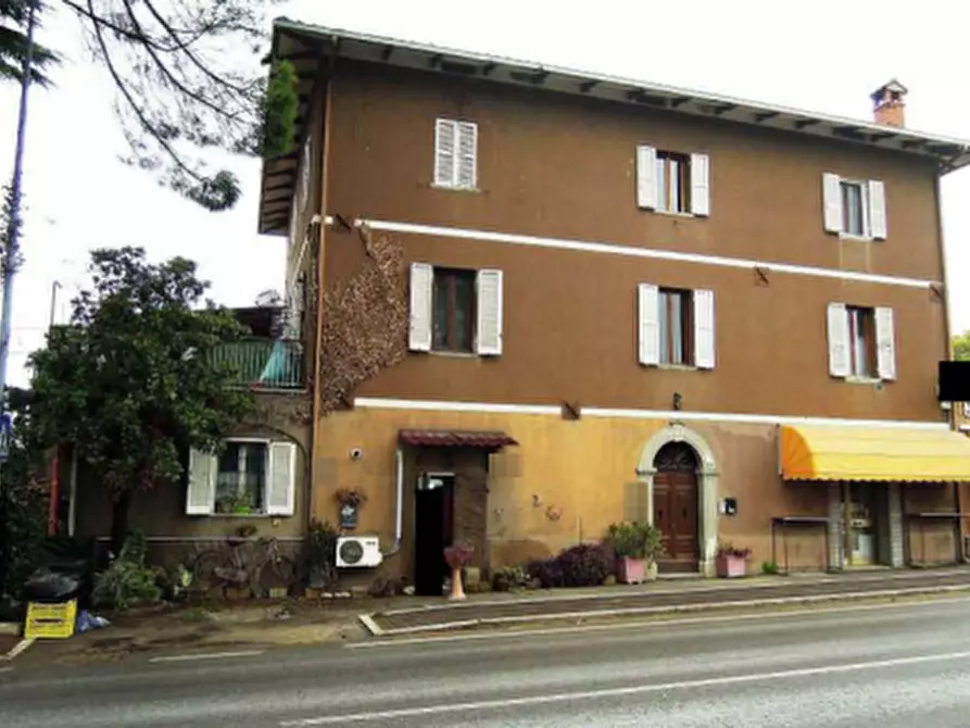 Immagine 4 di Appartamento in vendita  in Via Luigi Caprera a Corciano