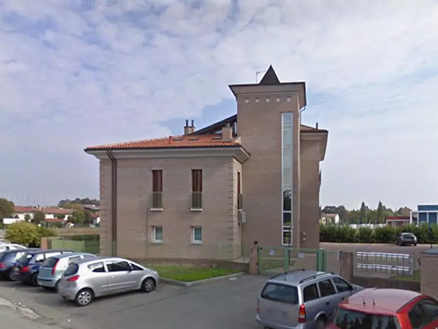 Immagine 3 di Appartamento in vendita  in Via Agostino Baraldini a Mirandola