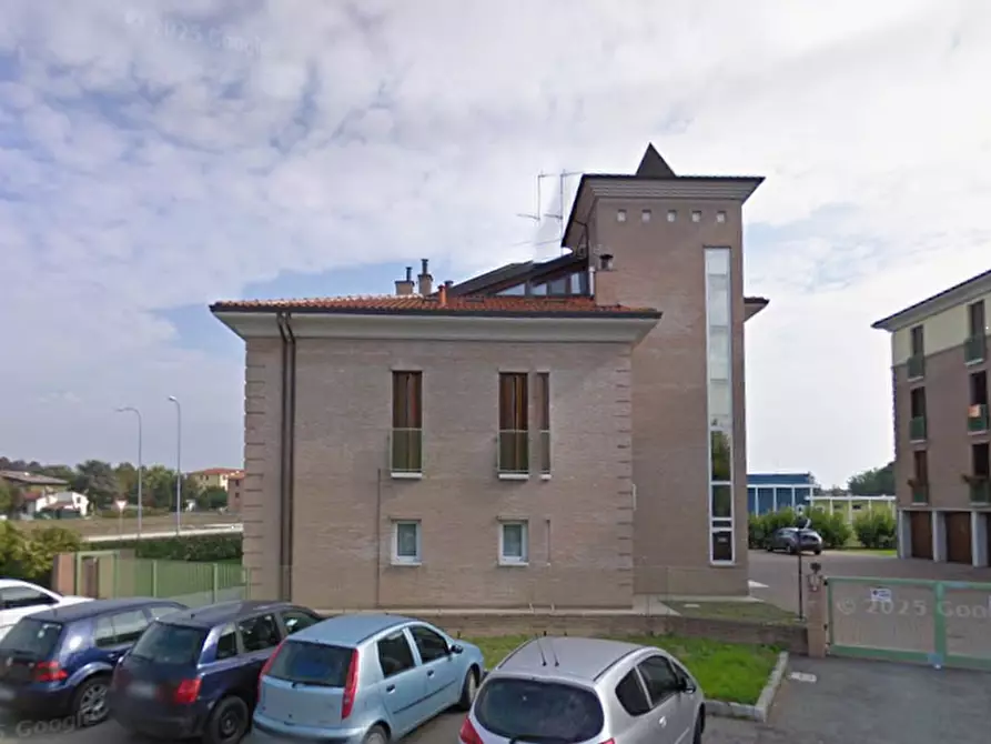 Immagine 4 di Appartamento in vendita  in Via Agostino Baraldini a Mirandola