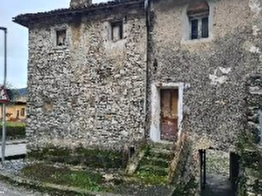 Immagine 1 di Casa indipendente in vendita  in Via dell'Artigliere a Follina