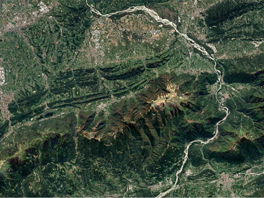 Immagine 17 di Casa indipendente in vendita  in Via dell'Artigliere a Follina