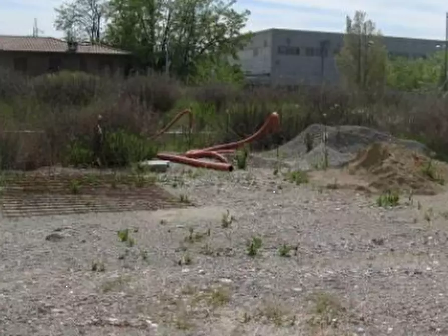 Immagine 9 di Terreno edificabile in vendita  in via Radici Nord a Castellarano