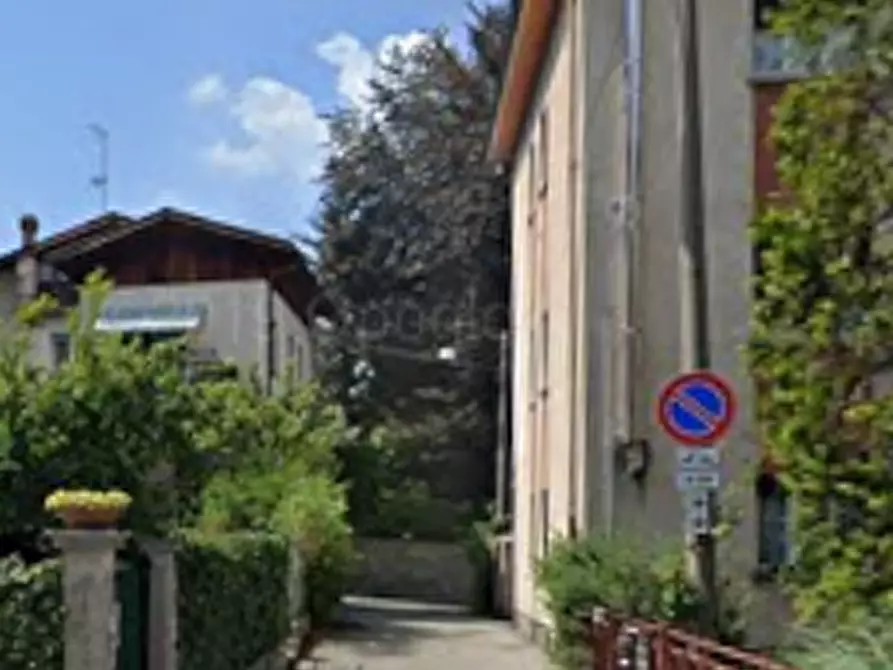 Immagine 6 di Appartamento in vendita  in Via Cardano a Como