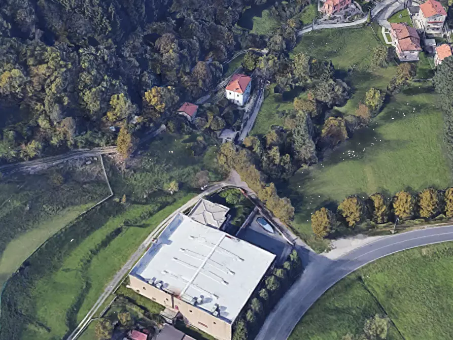 Immagine 5 di Villetta a schiera in vendita  in Via San Michele a Valbrona