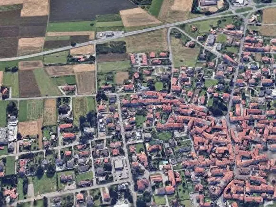 Immagine 11 di Villa in vendita  in Via Garibaldi  a Fenegrò