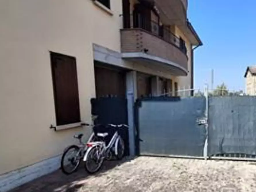 Immagine 5 di Appartamento in vendita  in Via Camillo Prampolini a Cadelbosco Di Sopra