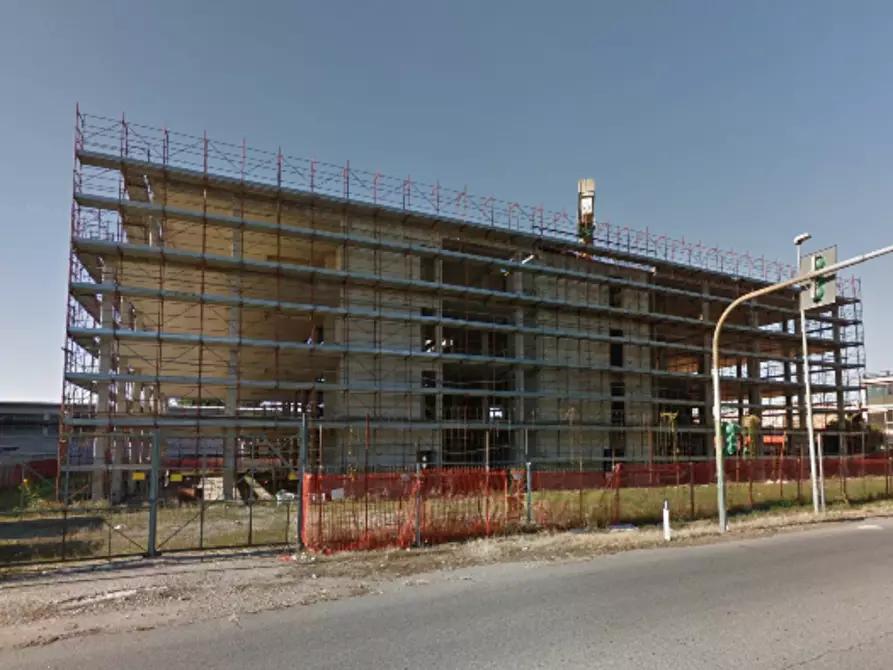 Immagine 3 di Stabile in vendita  in Via Varese a Mozzate