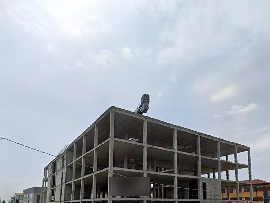 Immagine 5 di Stabile in vendita  in Via Varese a Mozzate