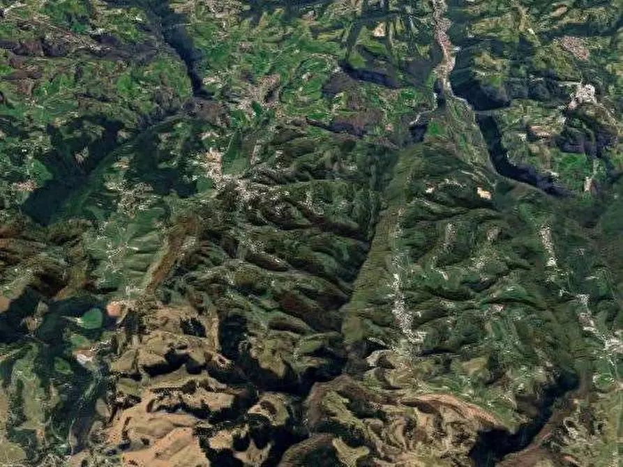 Immagine 15 di Villetta a schiera in vendita  in Via Roma a Bosco Chiesanuova