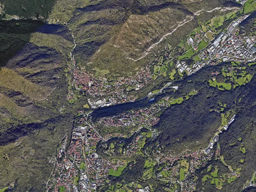 Immagine 7 di Terreno agricolo in vendita  in Località Castelmarte a Castelmarte