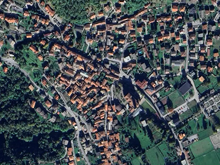 Immagine 3 di Terreno agricolo in vendita  in Via Papa Giovanni XIII a Carenno